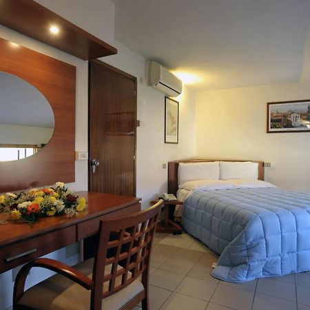 Albergo Romagna Fratta Terme Buitenkant foto