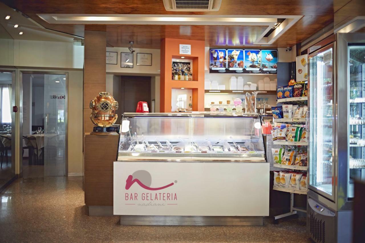 Albergo Romagna Fratta Terme Buitenkant foto