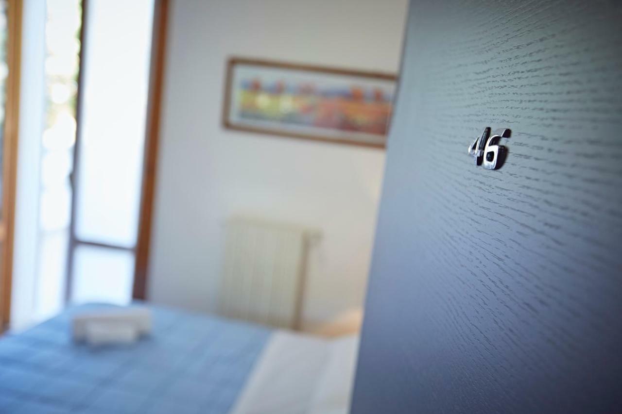 Albergo Romagna Fratta Terme Buitenkant foto