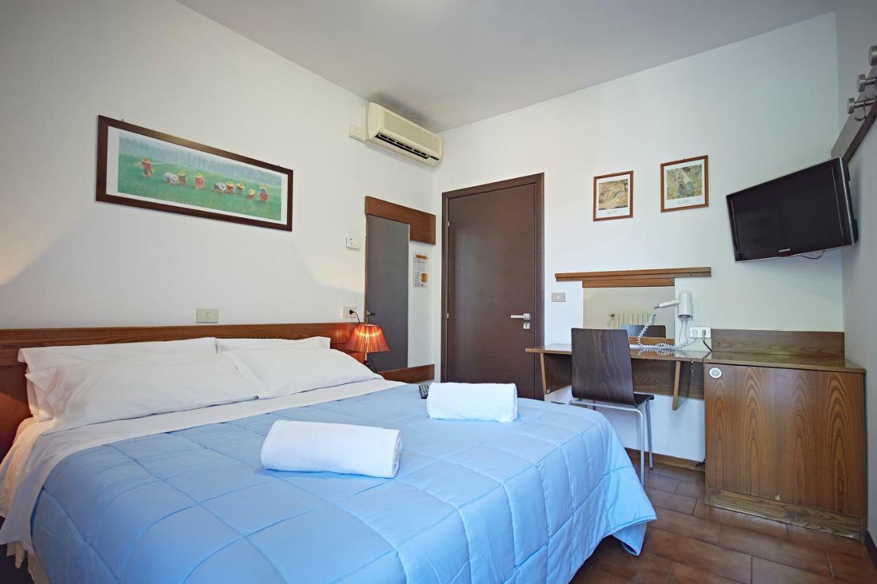 Albergo Romagna Fratta Terme Buitenkant foto