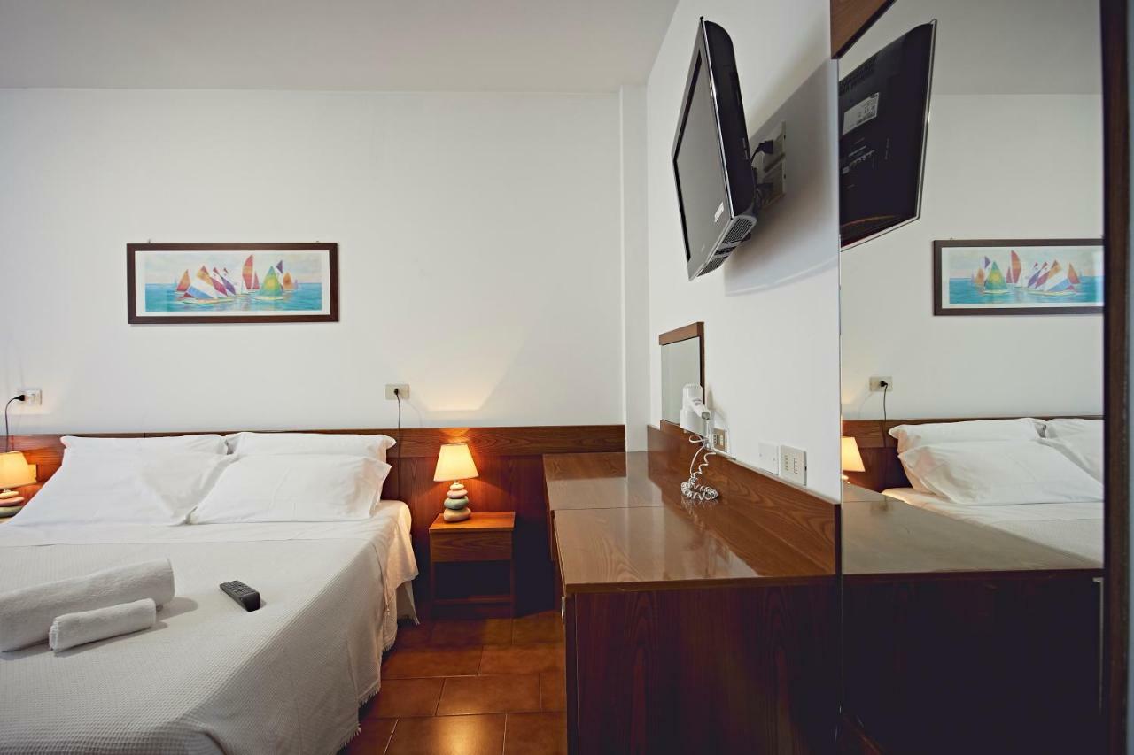 Albergo Romagna Fratta Terme Buitenkant foto