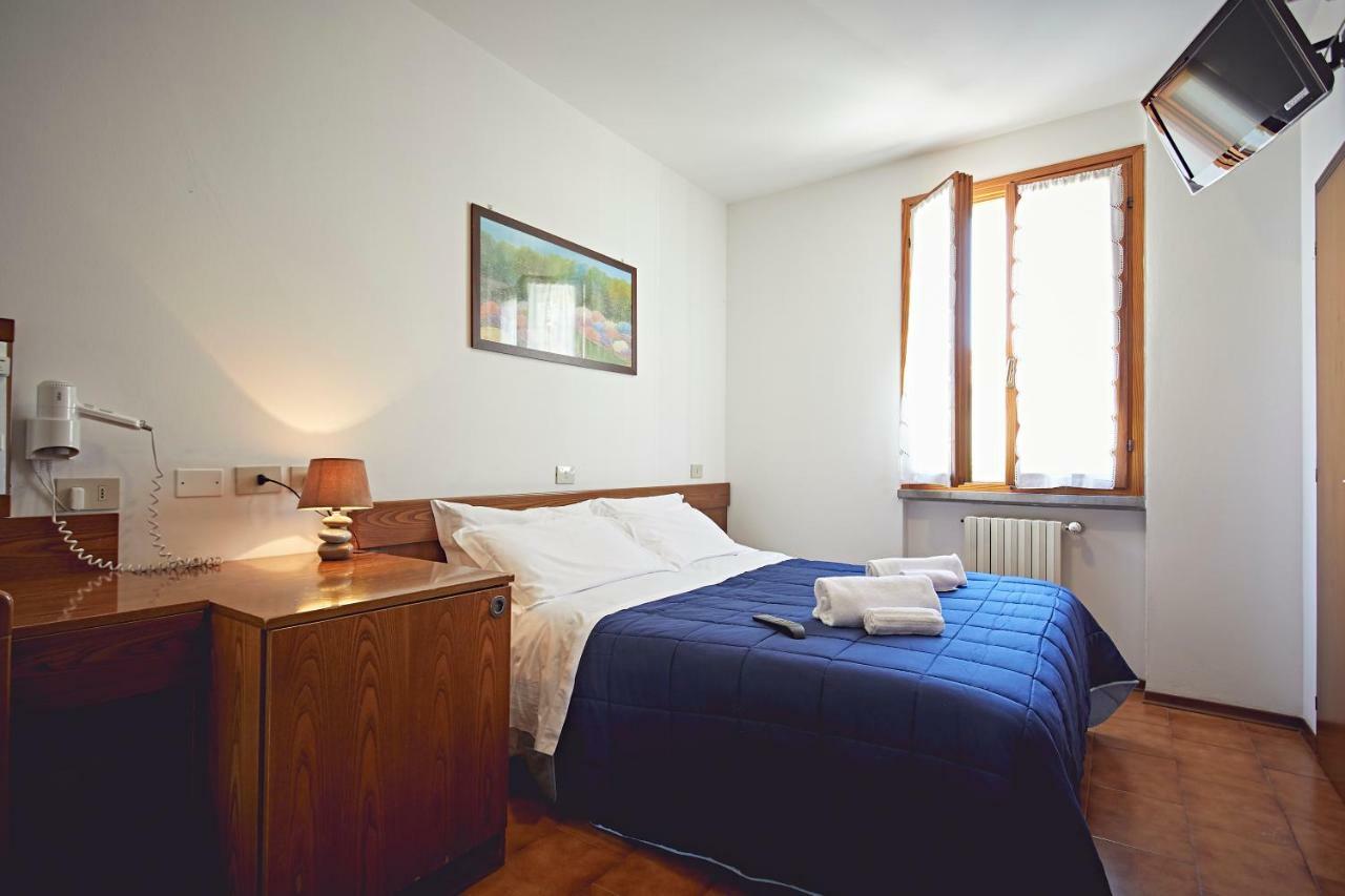 Albergo Romagna Fratta Terme Buitenkant foto