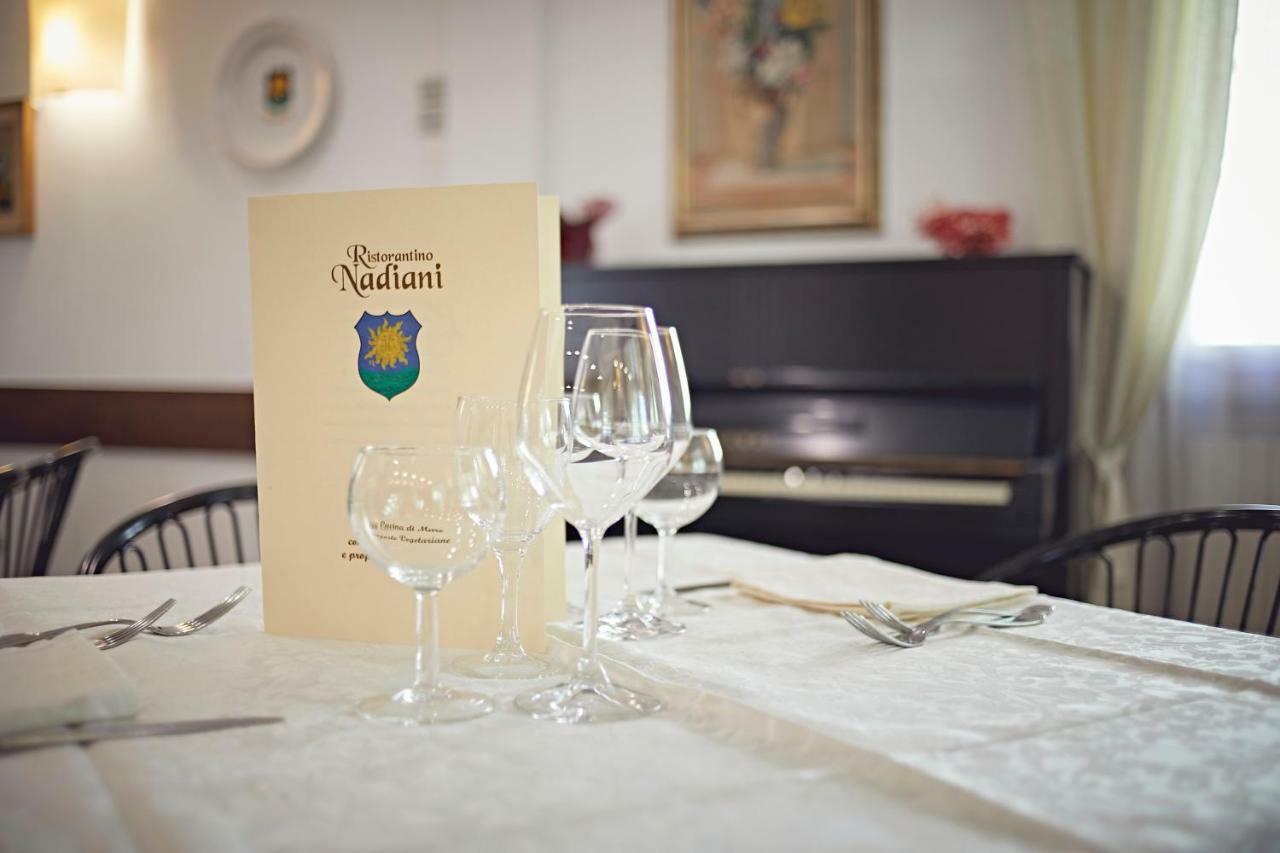 Albergo Romagna Fratta Terme Buitenkant foto